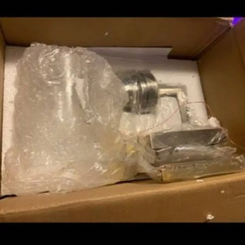 Norwood vanity light